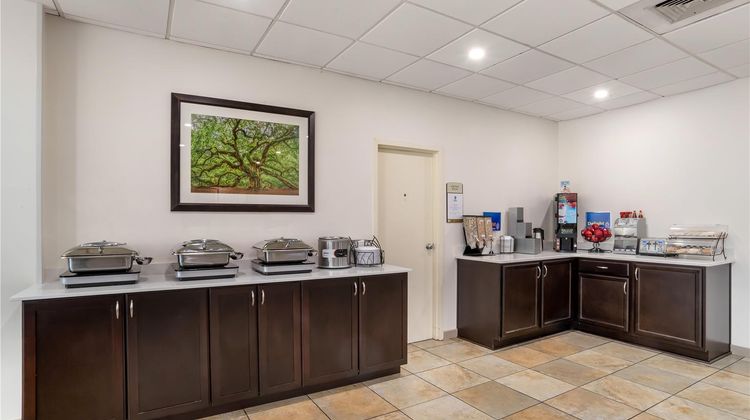Best Western Crossroads Inn Restaurant