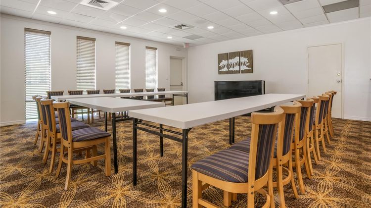 Best Western Crossroads Inn Meeting