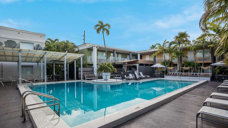 Best Western Hibiscus Motel Pool