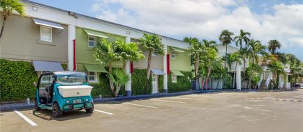 Best Western Hibiscus Motel Exterior