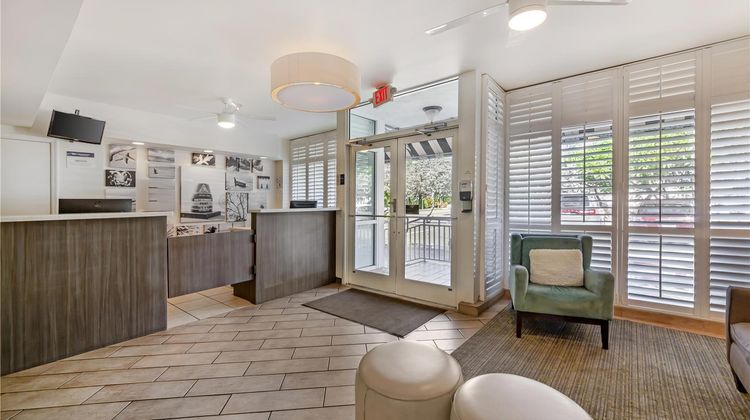 Best Western Hibiscus Motel Lobby