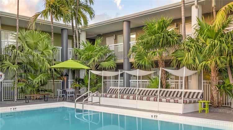 Best Western Hibiscus Motel Pool