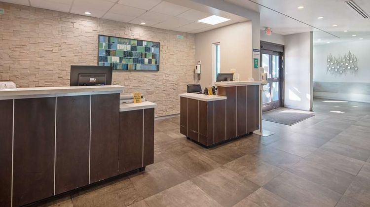 Best Western Plus Oceanside Inn Lobby