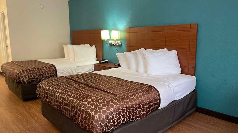 <b>Best Western Tallahassee Downtown Room</b>. Images powered by <a href="https://iceportal.shijigroup.com/" title="IcePortal" target="_blank">IcePortal</a>.
