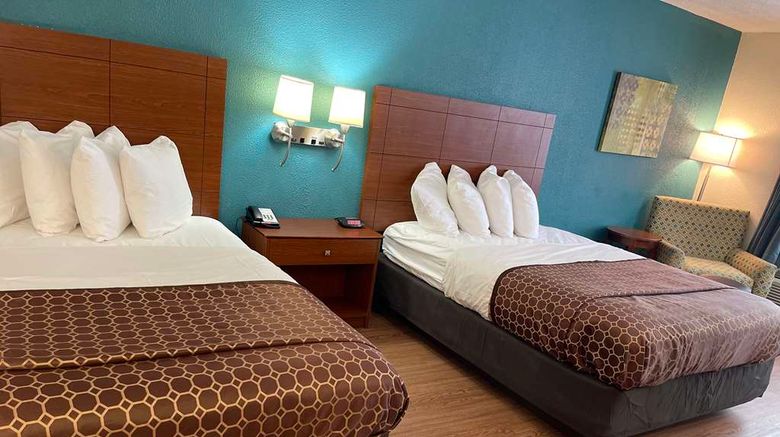 <b>Best Western Tallahassee Downtown Room</b>. Images powered by <a href="https://iceportal.shijigroup.com/" title="IcePortal" target="_blank">IcePortal</a>.
