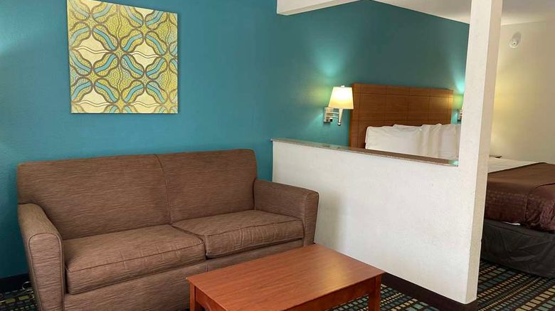 <b>Best Western Tallahassee Downtown Suite</b>. Images powered by <a href="https://iceportal.shijigroup.com/" title="IcePortal" target="_blank">IcePortal</a>.