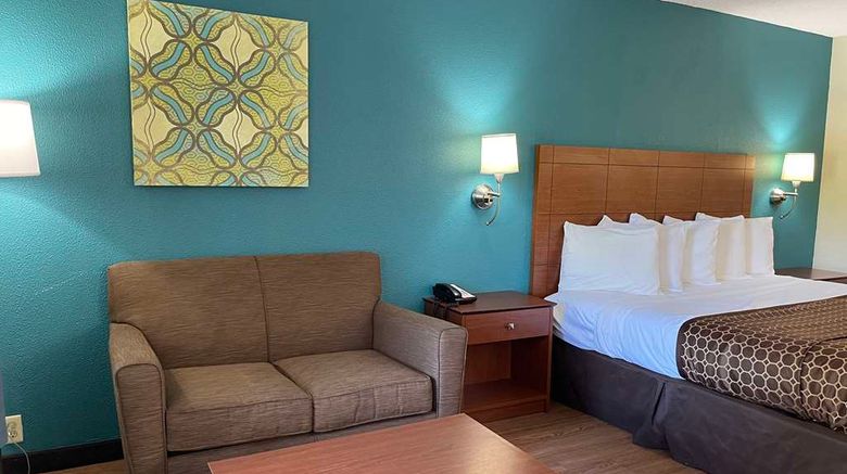 <b>Best Western Tallahassee Downtown Room</b>. Images powered by <a href="https://iceportal.shijigroup.com/" title="IcePortal" target="_blank">IcePortal</a>.