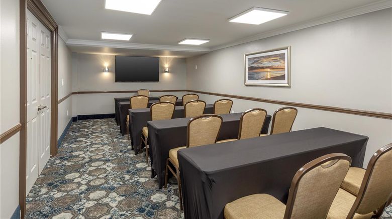 <b>Best Western Palm Beach Lakes Meeting</b>. Images powered by <a href="https://iceportal.shijigroup.com/" title="IcePortal" target="_blank">IcePortal</a>.