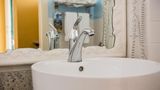 Best Western Plus Yacht Harbor Inn Room