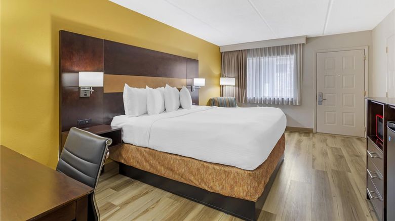 <b>Best Western Inn of Palatka Room</b>. Images powered by <a href="https://iceportal.shijigroup.com/" title="IcePortal" target="_blank">IcePortal</a>.