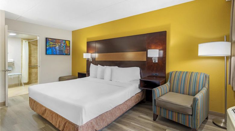 <b>Best Western Inn of Palatka Room</b>. Images powered by <a href="https://iceportal.shijigroup.com/" title="IcePortal" target="_blank">IcePortal</a>.