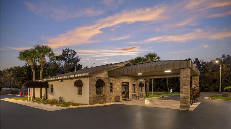 <b>Best Western Inn of Palatka Exterior</b>. Images powered by <a href="https://iceportal.shijigroup.com/" title="IcePortal" target="_blank">IcePortal</a>.
