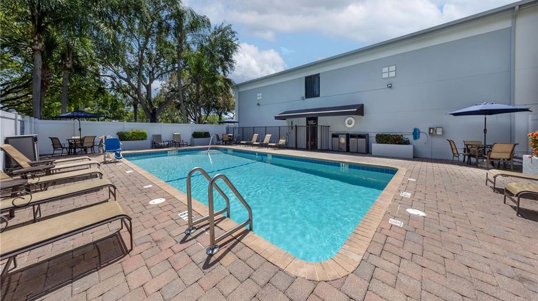 <b>Best Western Plus Ft Lauderdale AP Cruis Pool</b>. Images powered by <a href="https://iceportal.shijigroup.com/" title="IcePortal" target="_blank">IcePortal</a>.