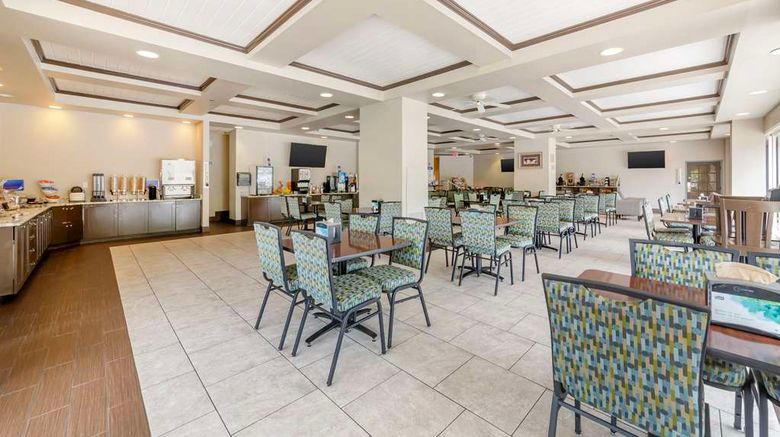 <b>Best Western Naples Plaza Hotel Restaurant</b>. Images powered by <a href="https://iceportal.shijigroup.com/" title="IcePortal" target="_blank">IcePortal</a>.
