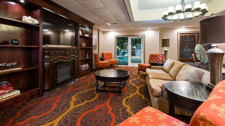 Best Western Plus Ambassador Suites Lobby
