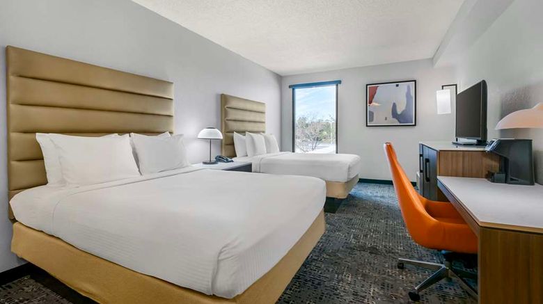 <b>Best Western Plus Universal Inn Room</b>. Images powered by <a href="https://iceportal.shijigroup.com/" title="IcePortal" target="_blank">IcePortal</a>.