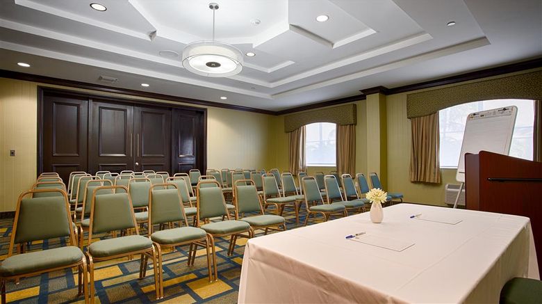 <b>Best Western Plus Miami-Doral/Dolphin Ma Meeting</b>. Images powered by <a href="https://iceportal.shijigroup.com/" title="IcePortal" target="_blank">IcePortal</a>.