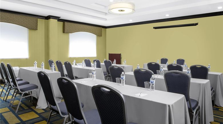 <b>Best Western Plus Miami-Doral/Dolphin Ma Meeting</b>. Images powered by <a href="https://iceportal.shijigroup.com/" title="IcePortal" target="_blank">IcePortal</a>.