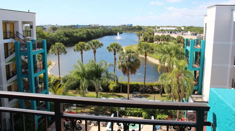Best Western Plus Deerfield Beach Hotel Exterior
