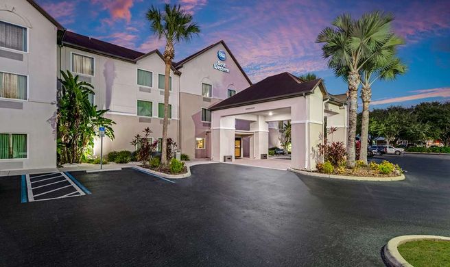 Best Western Auburndale Inn & Suites Exterior