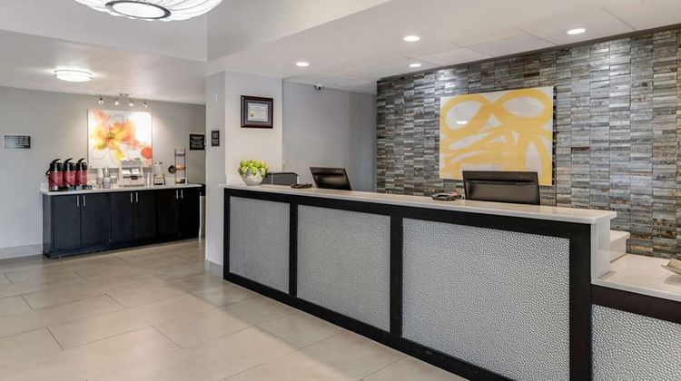 Best Western Auburndale Inn & Suites Lobby