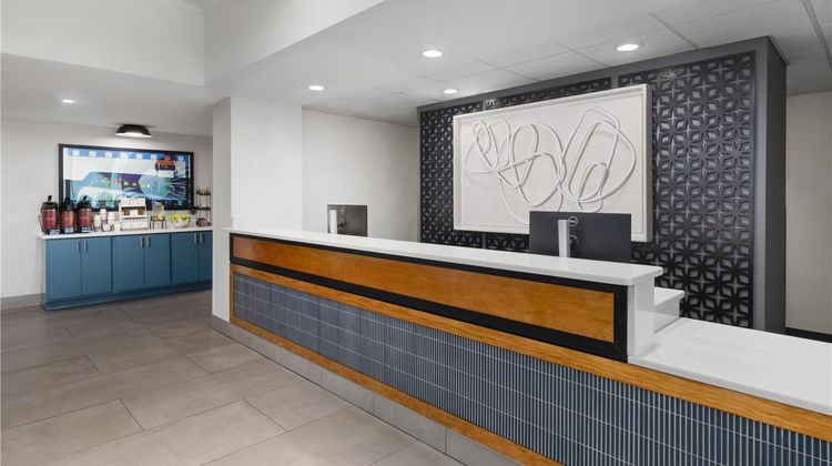 Best Western Auburndale Inn & Suites Lobby