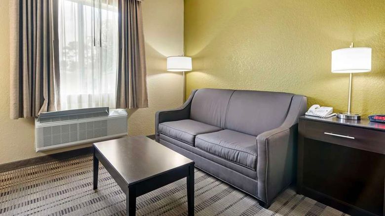 <b>Best Western Edgewater Inn Room</b>. Images powered by <a href="https://iceportal.shijigroup.com/" title="IcePortal" target="_blank">IcePortal</a>.