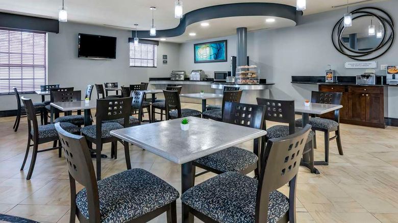<b>Best Western Plus Bradenton Gateway Restaurant</b>. Images powered by <a href="https://iceportal.shijigroup.com/" title="IcePortal" target="_blank">IcePortal</a>.