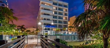 Best Western Plus Atlantic Beach Resort Exterior