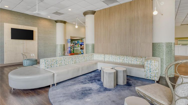 Best Western Orlando Gateway Hotel Lobby