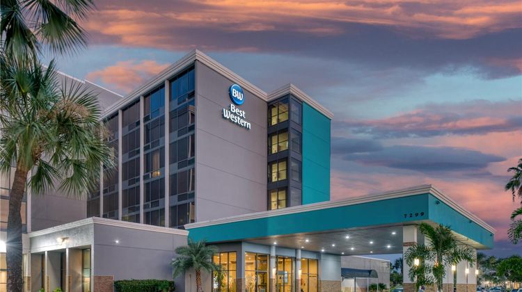 Best Western Orlando Gateway Hotel Exterior