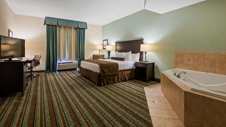 Best Western Plus Chain of Lakes Inn/Ste Room