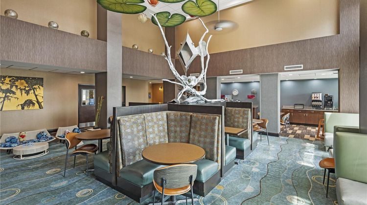 Best Western Plus Chain of Lakes Inn/Ste Restaurant