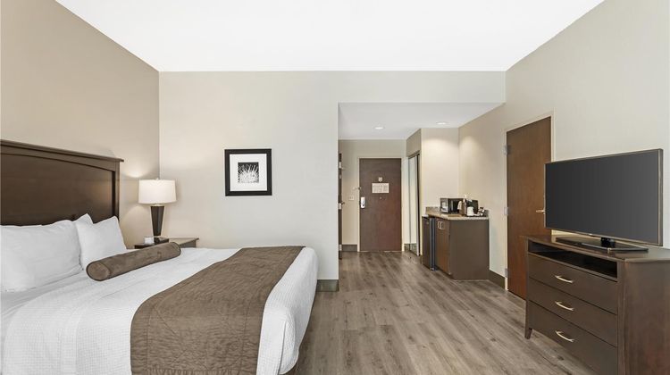 Best Western Plus Chain of Lakes Inn/Ste Room