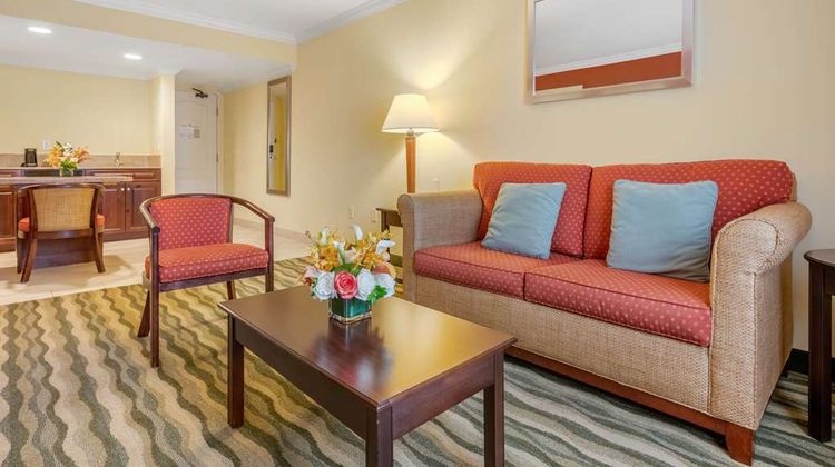 Palm Beach Gardens Hotel & Suites Room