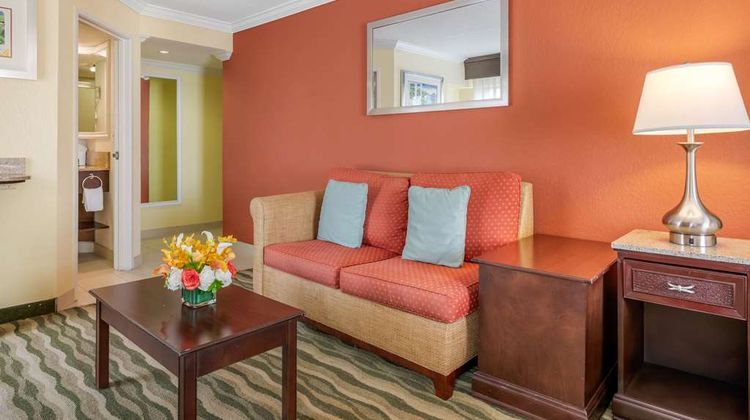Palm Beach Gardens Hotel & Suites Suite