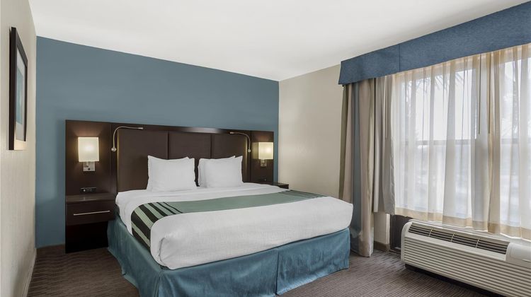 Best Western Plus Tallahassee North Room