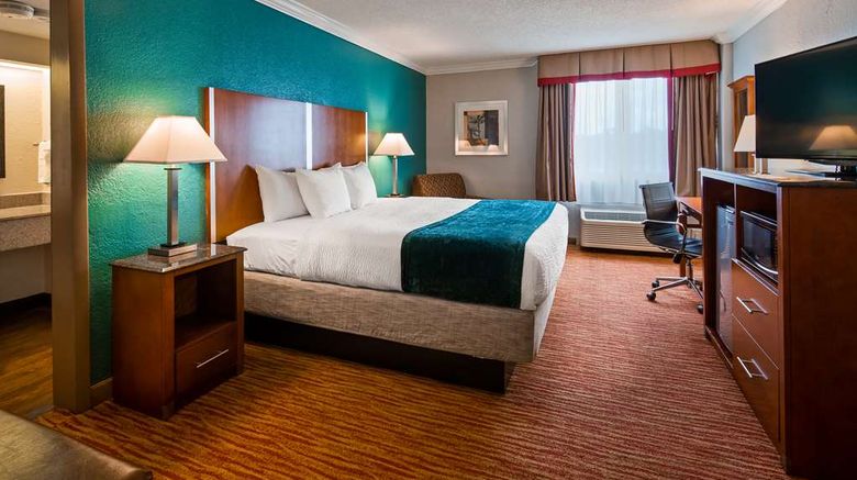 <b>Best Western Ft Lauderdale I95 Inn Room</b>. Images powered by <a href="https://iceportal.shijigroup.com/" title="IcePortal" target="_blank">IcePortal</a>.
