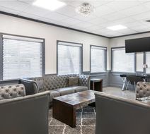 Best Western Central Inn Lobby
