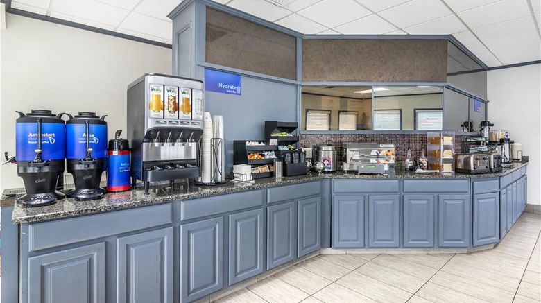 <b>Best Western Central Inn Restaurant</b>. Images powered by <a href="https://iceportal.shijigroup.com/" title="IcePortal" target="_blank">IcePortal</a>.