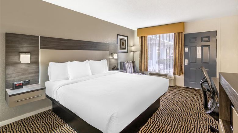 <b>Best Western Central Inn Room</b>. Images powered by <a href="https://iceportal.shijigroup.com/" title="IcePortal" target="_blank">IcePortal</a>.