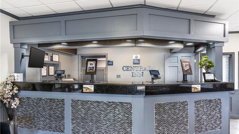 <b>Best Western Central Inn Lobby</b>. Images powered by <a href="https://iceportal.shijigroup.com/" title="IcePortal" target="_blank">IcePortal</a>.