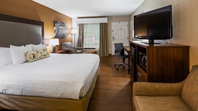 Best Western Shenandoah Inn Room