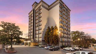 Best Western Plus Atlanta Airport- East