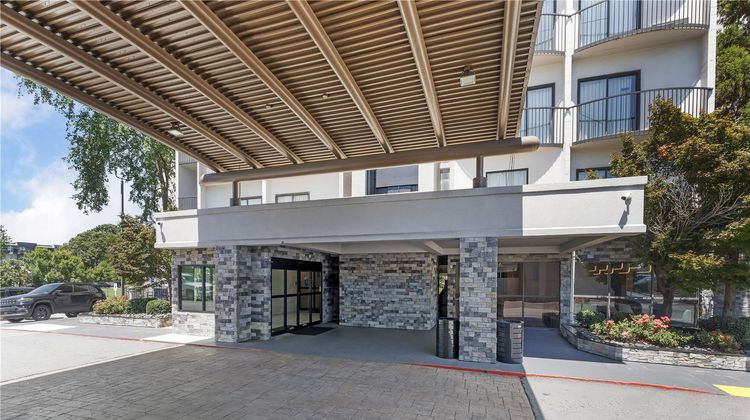 Best Western Plus Atlanta Airport- East Exterior