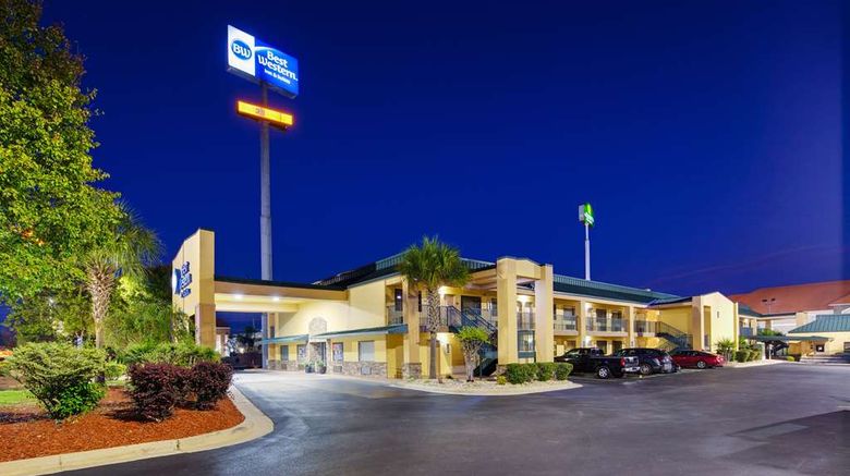 <b>Best Western Inn & Suites of Macon Exterior</b>. Images powered by <a href="https://iceportal.shijigroup.com/" title="IcePortal" target="_blank">IcePortal</a>.