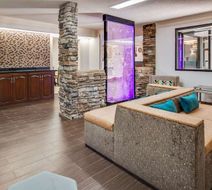 Best Western Inn & Suites of Macon Lobby