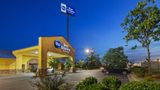 Best Western Inn & Suites Exterior
