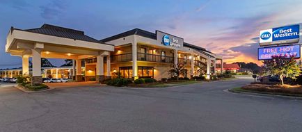 Best Western Colonial Inn Exterior