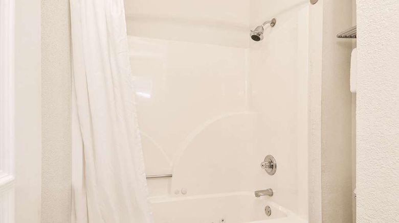 <b>Best Western Mountain View Inn Suite</b>. Images powered by <a href="https://iceportal.shijigroup.com/" title="IcePortal" target="_blank">IcePortal</a>.